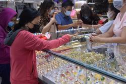 Giá vàng hôm nay 30-9: Cổ phiếu quốc tế đỏ lửa, vàng tiếp tục tăng