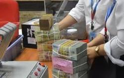 Ngân hàng nhà nước nới room tín dụng