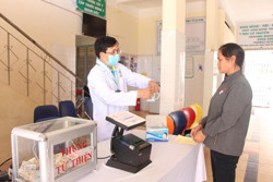 Hướng dẫn mới nhất của Bộ Y tế về sử dụng khẩu trang phòng, chống dịch COVID-19 tại nơi công cộng