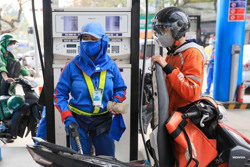 Điều hành giá xăng dầu: Vẫn chưa 'chốt' bộ nào là đầu mối