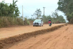 Huyện Cư M’gar: Chậm trả lại sổ đỏ cho người dân sau khi thu hồi đất để thi công đường