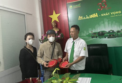 Tài xế Hãng taxi Mai Linh trả lại 18 chỉ vàng cho khách để quên