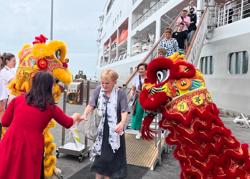 Du khách quốc tế đến Việt Nam tháng 1-2023 gấp 44,2 lần so với cùng kỳ