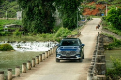 Hyundai Santa Fe – Hiện đại và tiện ích