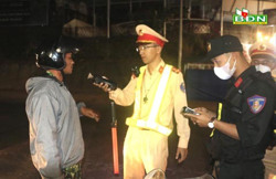 Hình thành thói quen có hơi men không lái xe