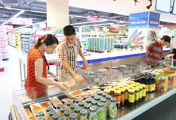 Kích cầu tiêu dùng để thúc tăng trưởng