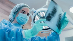 Không chủ quan với viêm phổi