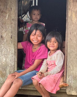 Làm du lịch nơi... cổng trời