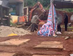 Luật sư nói gì về vụ việc tranh chấp hài cốt người chết từ 3 tháng trước?