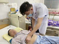 Nguy cơ chết người từ thói quen ăn đồ tái sống