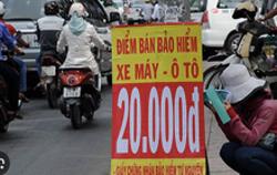 Cử tri phản ánh bảo hiểm xe máy bán tràn lan, Bộ Tài chính nói gì?