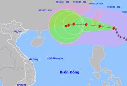 Bão Koinu giật trên cấp 17 sắp vào Biển Đông