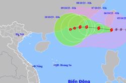 Bão Koinu giật cấp 17, sóng biển cao 6-8 m hướng vào Biển Đông