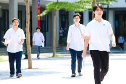 Thi tốt nghiệp THPT 2025: Bộ GD-ĐT đề xuất phương án 2 môn bắt buộc