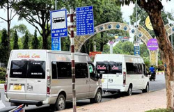 Cần bịt “kẽ hở” của xe hợp đồng