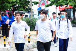 Xét tuyển đại học: Nhà trường và thí sinh đều lo