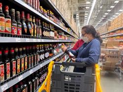 Tăng tốc kích cầu tiêu dùng trong nước: Cần giải pháp tập trung, đồng bộ