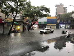 Mưa lớn ở miền Trung khi nào giảm?