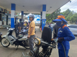 Tăng cường công tác quản lý, sử dụng hóa đơn điện tử trong kinh doanh xăng dầu