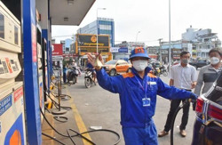 Lo lãng phí và ách tắc tại cây xăng khi xuất hoá đơn, Bộ Tài chính lên tiếng
