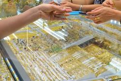 Giá vàng hôm nay 6-12: Vàng thế giới bị bán khống