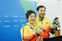 Khi tấm Huy chương Vàng Olympic có giá 23 tỷ đồng
