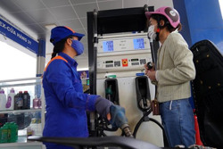 Vì sao không giảm thuế tiêu thụ đặc biệt với xăng dầu?