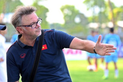 Kỳ vọng nâng tầm bóng đá Việt