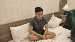 Bắt quả tang đối tượng đang có hành vi tàng trữ ma túy