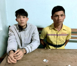 TP. Buôn Ma Thuột: Bắt quả tang 2 đối tượng tàng trữ trái phép chất ma túy