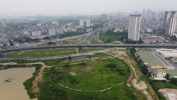 Thị trường bất động sản chờ phục hồi