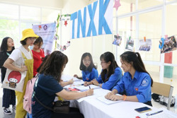 Tuyển sinh ngành sư phạm: Mừng đầu vào, lo đầu ra?