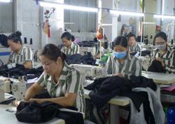 Quy định mới cho phép phạm nhân ra ngoài trại giam lao động, học nghề