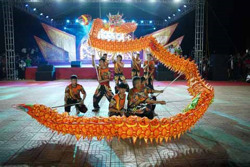 Bữa tiệc với... lân sư rồng