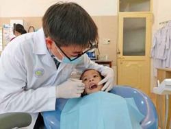 Hơn 85% học sinh tiểu học gặp vấn đề về răng miệng