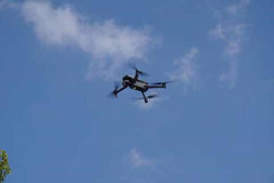 Sử dụng flycam: Người dùng có nắm luật?