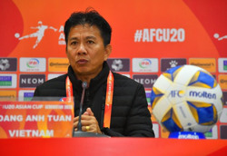 HLV Hoàng Anh Tuấn dẫn dắt Việt Nam tại U17 Asian Cup