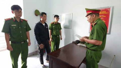 Sử dụng hung khí đánh nhau, 4 đối tượng bị bắt tạm giam