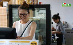 Nhiều cơ hội khi cánh cửa đại học “khép lại”