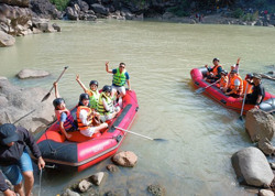 Du lịch mùa lễ hội: Vì sự hài lòng của du khách