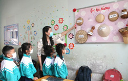 Đa dạng hình thức tăng cường dạy tiếng Việt cho học sinh dân tộc thiểu số