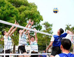 Khởi tranh Giải Bóng chuyền nam, nữ huyện Krông Năng năm 2023