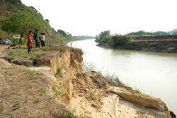 Sạt lở bờ sông - Vì đâu nên nỗi? (kỳ 1)
