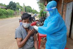 Tổ chức chiến dịch tiêm chủng vắc xin phòng COVID-19 khẩn trương, hiệu quả, an toàn và đạt tỷ lệ cao