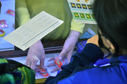 Giá vàng hôm nay 19-4: Tăng trở lại