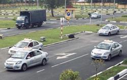 Bộ Giao thông vận tải tiếp tục đào tạo, sát hạch, cấp giấy phép lái xe