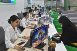 Sức ép hạ lãi suất cho vay