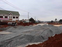 Tập trung gỡ vướng về đất đai, vật liệu xây dựng để triển khai các dự án đường bộ cao tốc