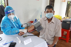 Sẽ đưa vắc xin COVID-19 vào tiêm chủng thường xuyên