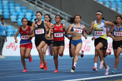 Phi thường "bông hồng thép" Nguyễn Thị Oanh